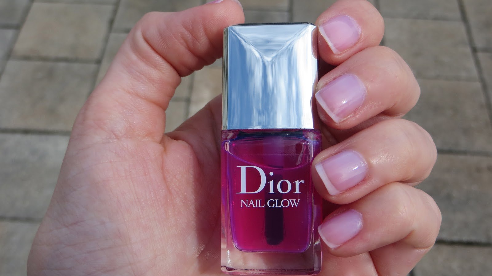 Лак диор Nail Glow