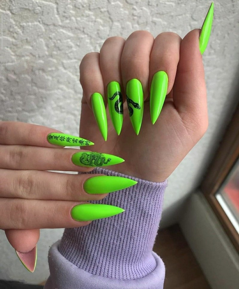 Неоновые ногти