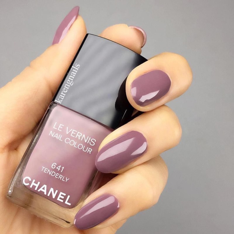 Essie 672 talk Sweet to me