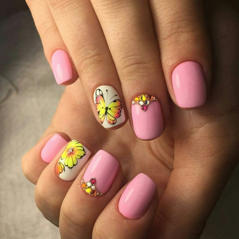 Летний маникюр на короткие ногти