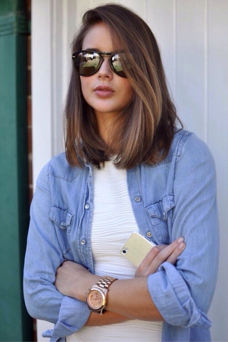 Прямое каре на длинные волосы