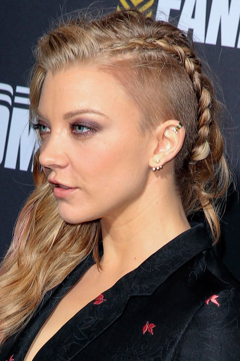 Натали Дормер прическа