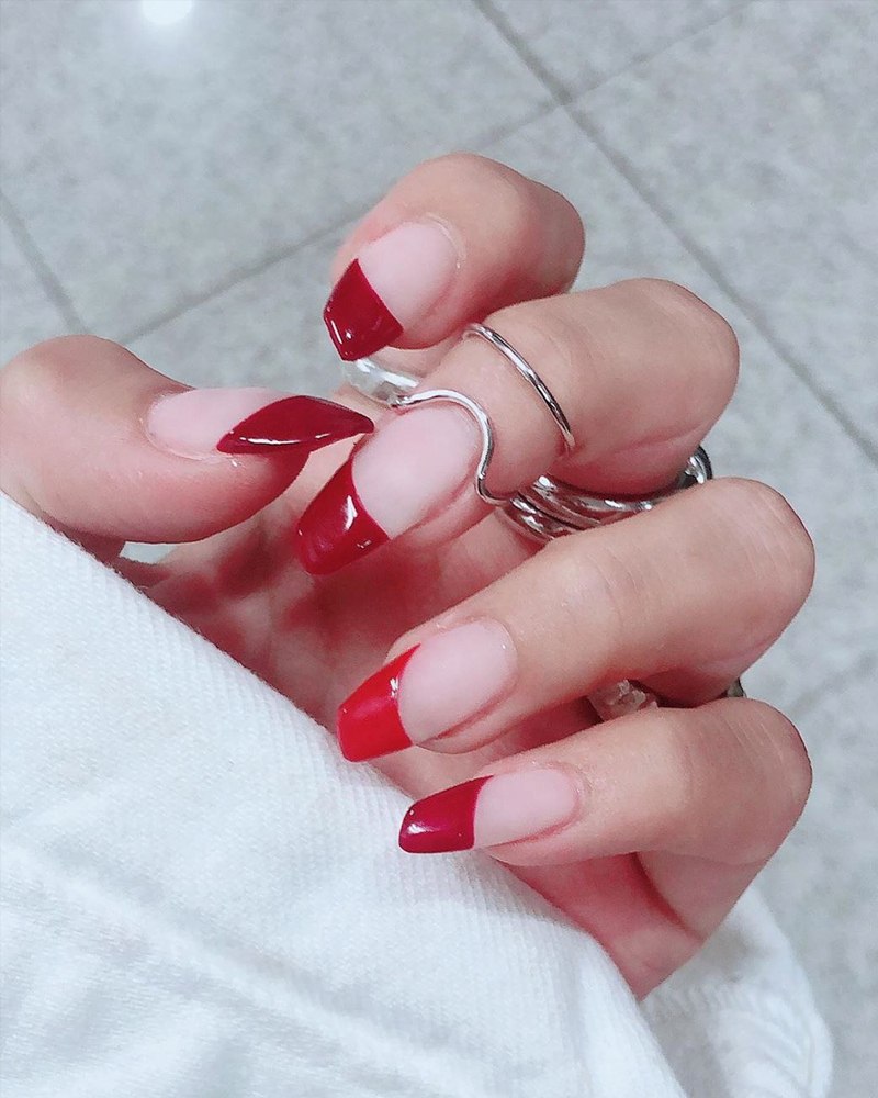 Скошенная форма ногтей