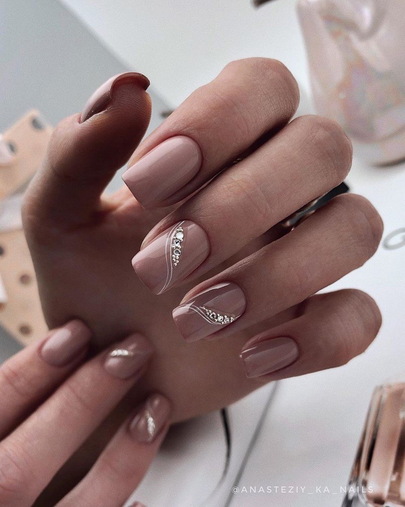 Нюдовый френч маникюр 2022