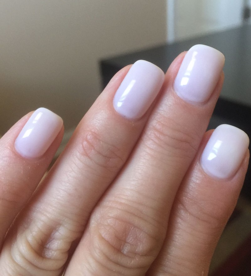 CND Shellac прозрачный белый