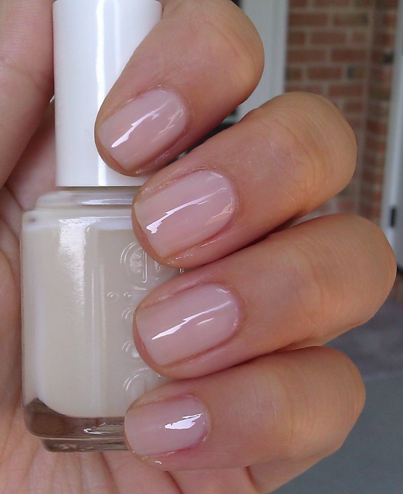 Essie Allure