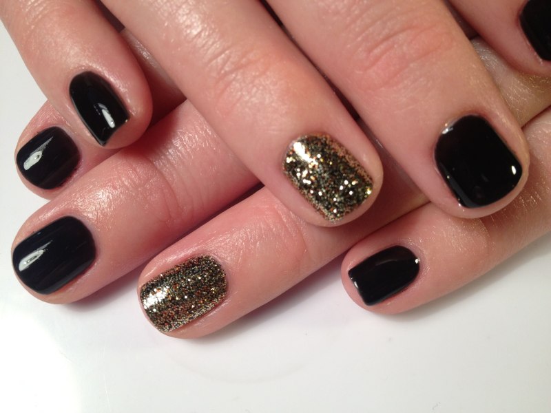 Shellac Manicure