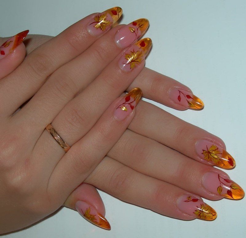 Красивый осенний маникюр