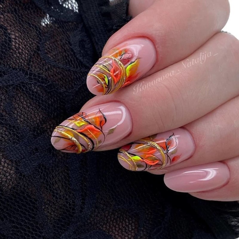 Дизайн ногтей осень