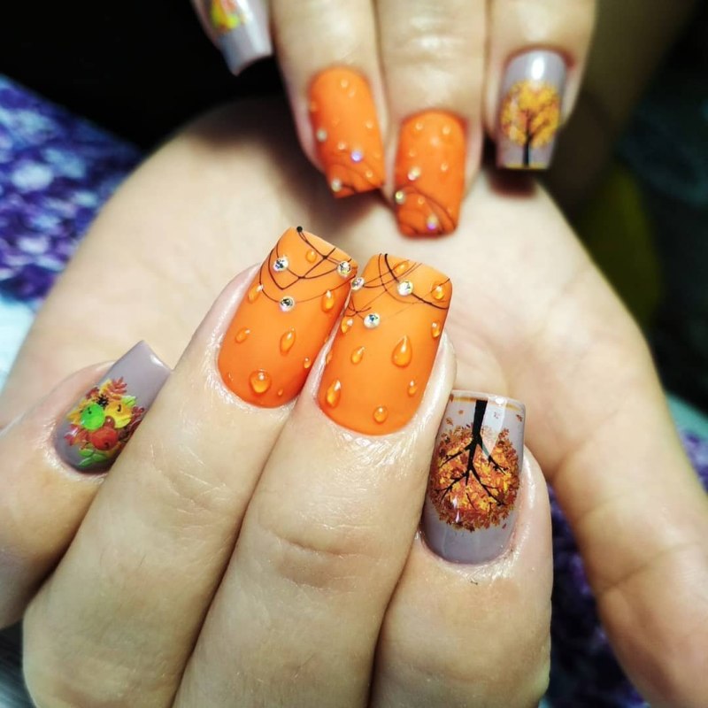Ногти оранжевые с черным