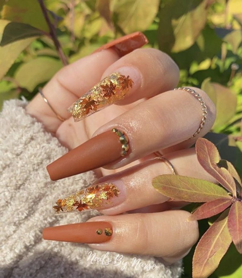 Наращивание ногтей дизайн осень