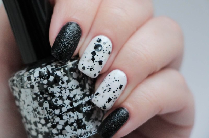 Топ для гель-лака for you Black Flakes Velvet (мелкий) №06 10мл.