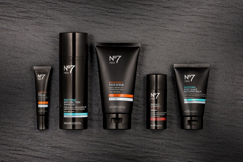 Силуэт принадлежностей косметика