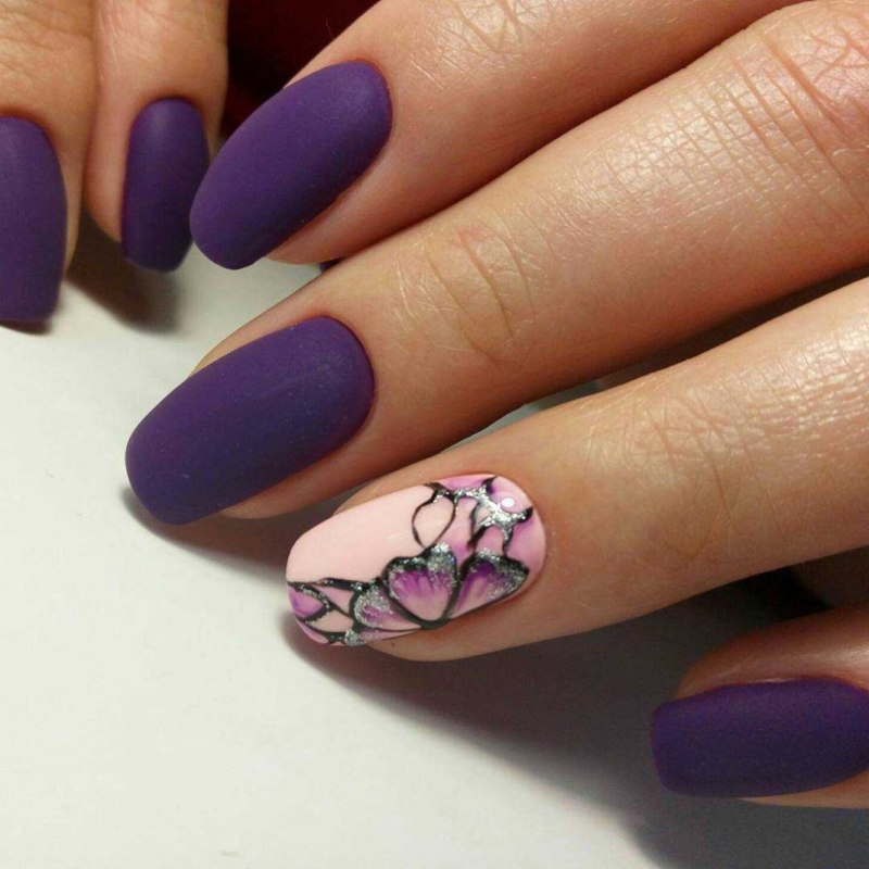 Фиолетовые ногти