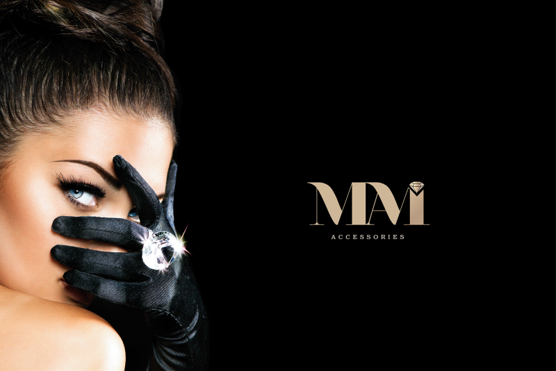 Черный маникюр