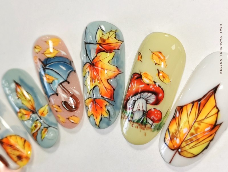 Акварель на ногтях веточки