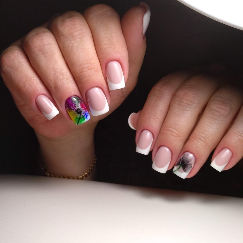 Летний французский маникюр 2021