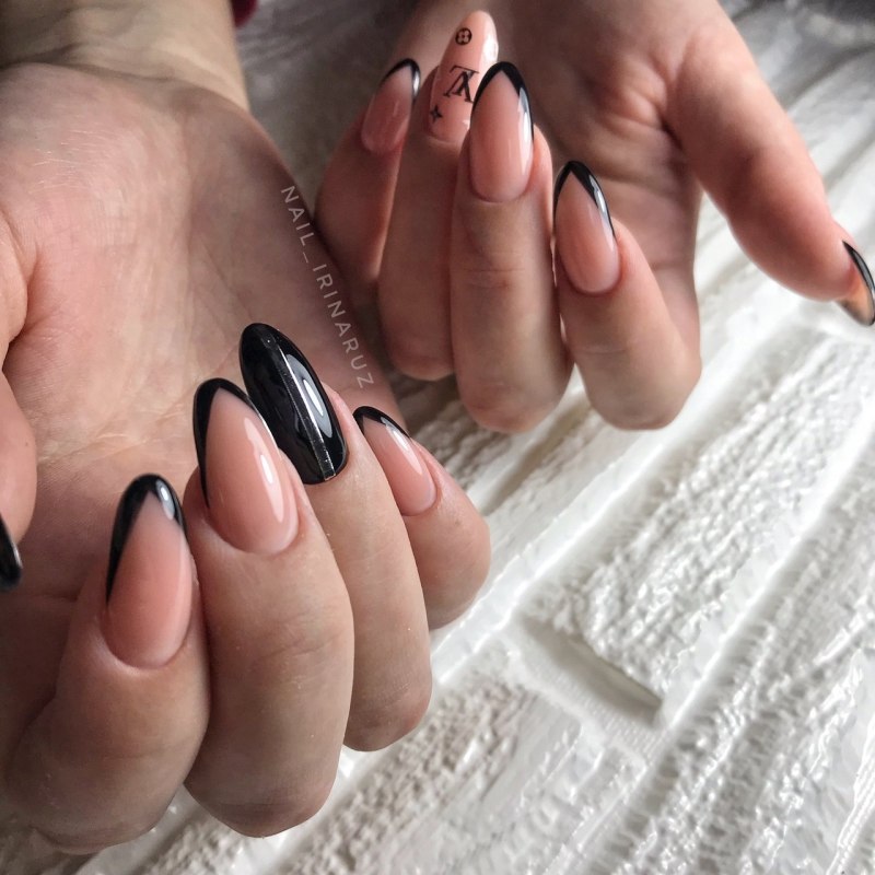 Френч белый с черным