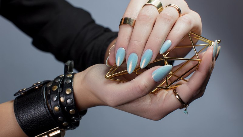 Подростковый маникюр на длинные