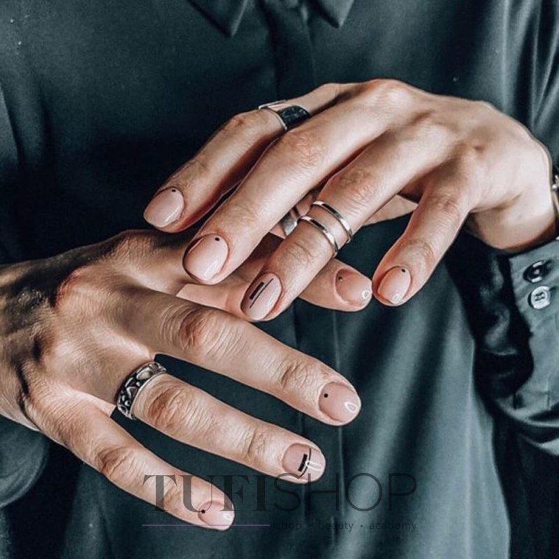 Маникюр на длинные ногти