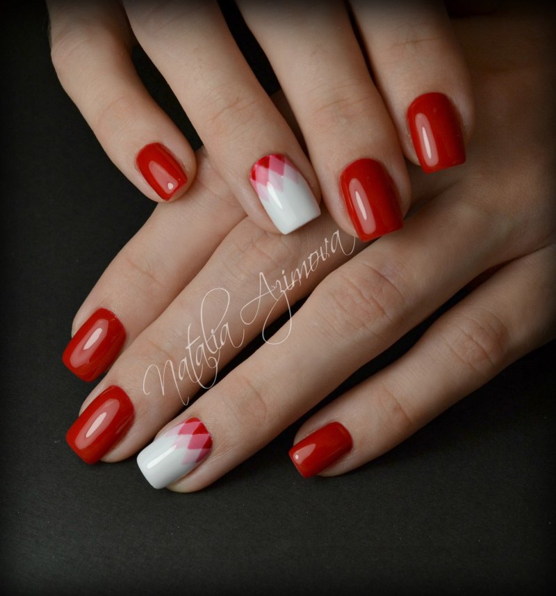 Красные ногти