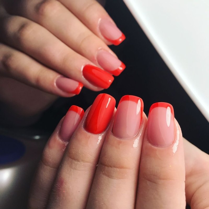 Красные ногти
