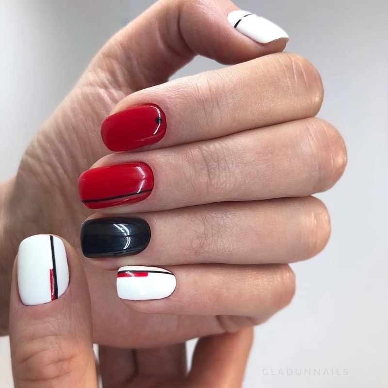 Френч красный с белым