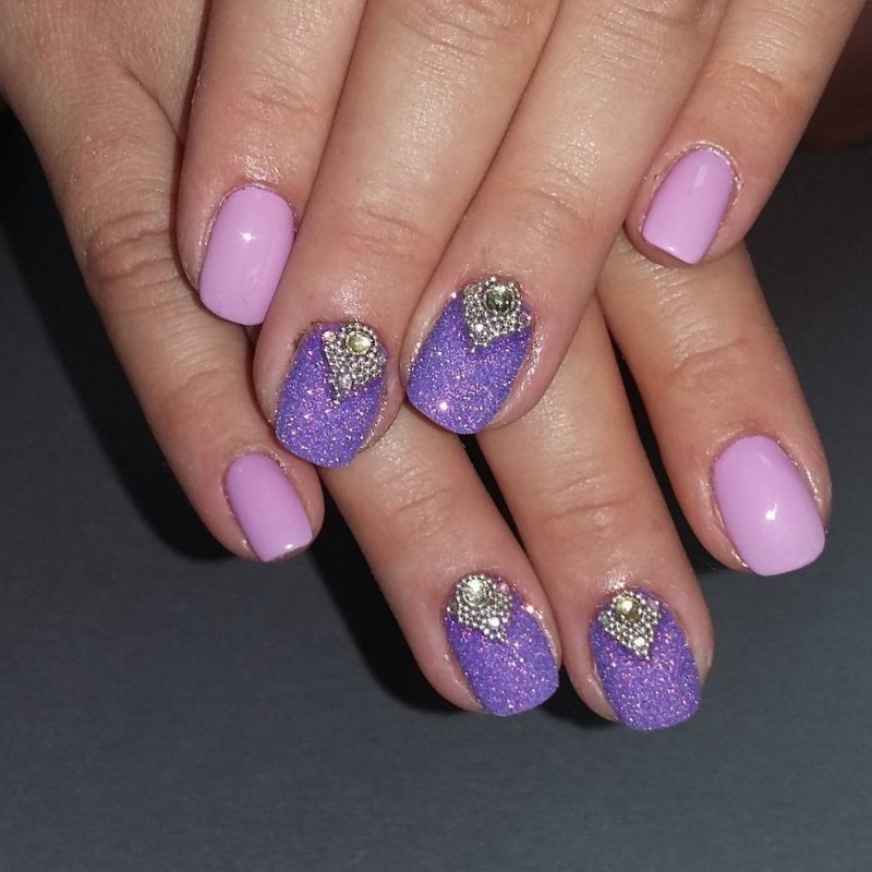 Актуальный ли шеллак блестящая роза пепельная