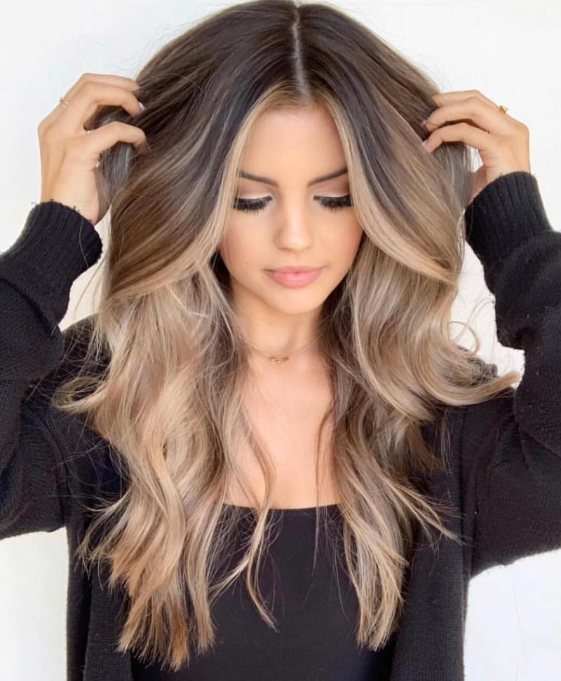 Ретро лунный маникюр