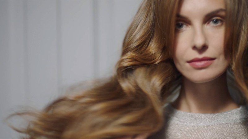 Окрашивание волос осветление