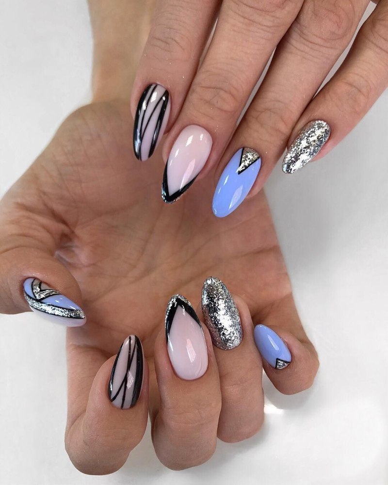 Manicure 2022 миндаль