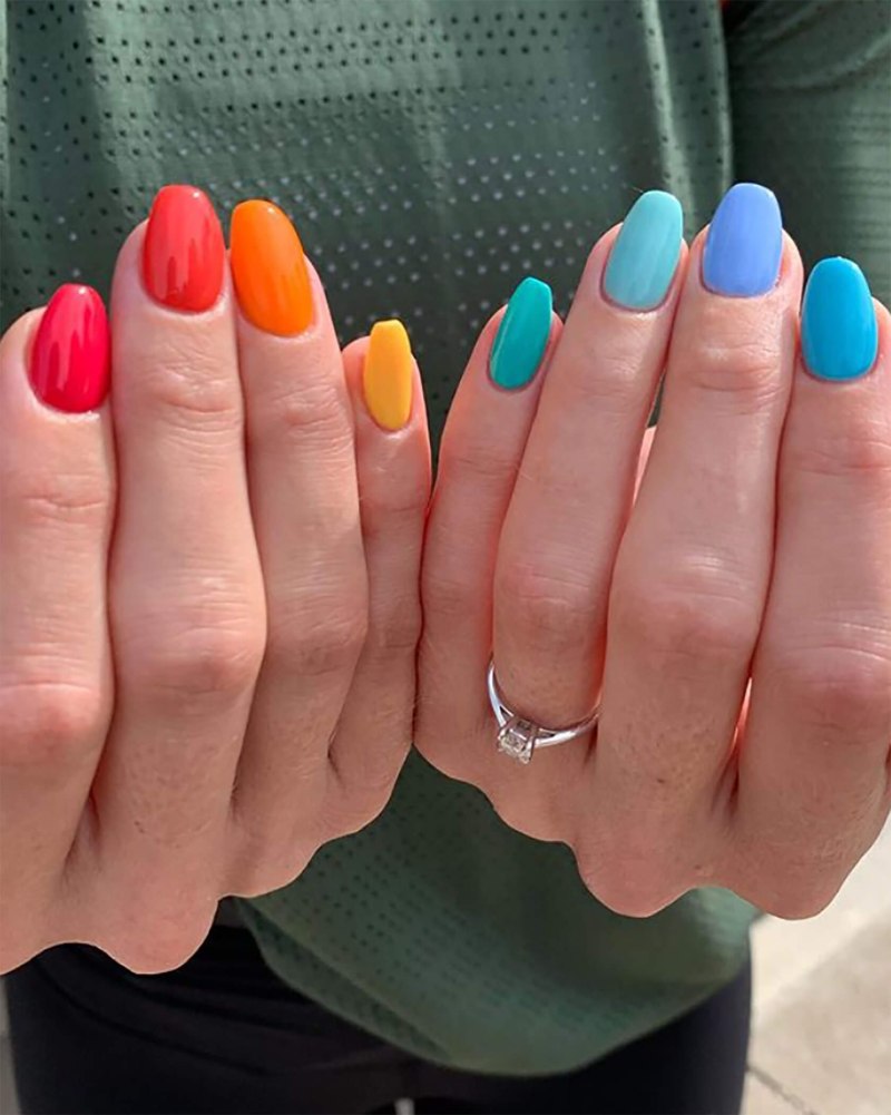 Разные руки маникюр однотонные