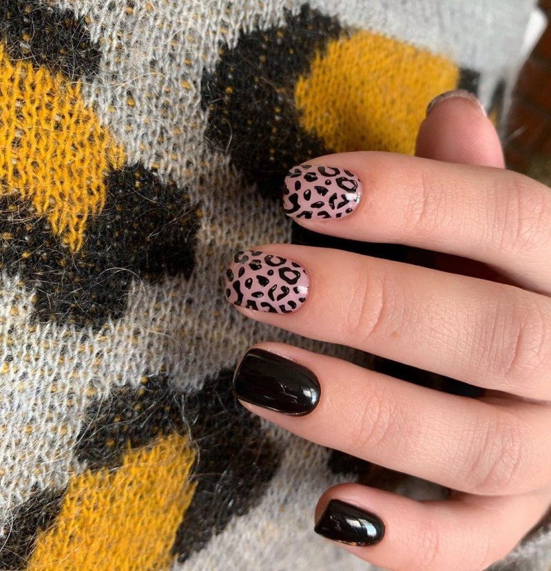 Леопард на ногтях
