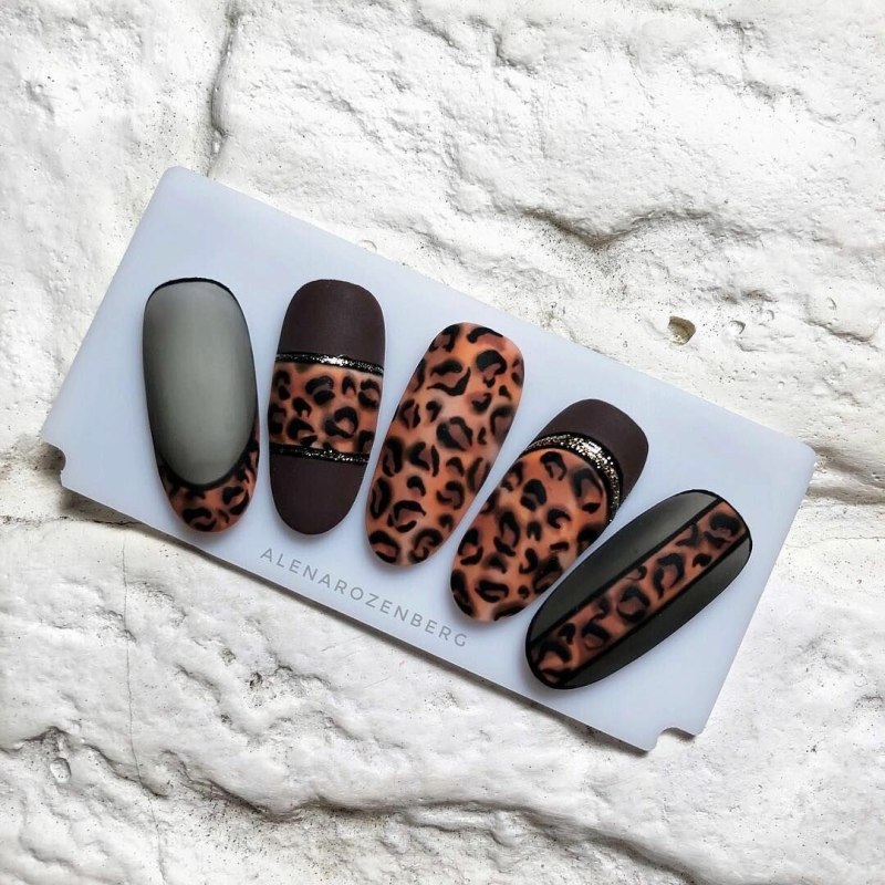 Леопардовый маникюр