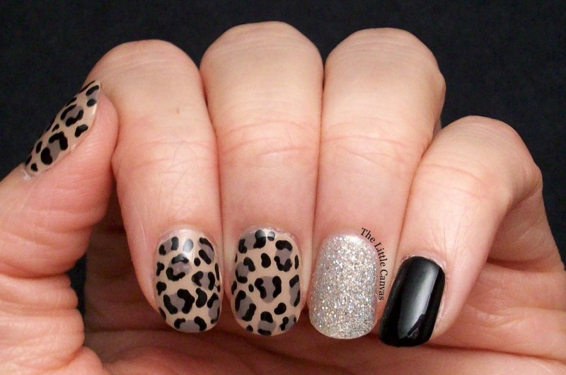 Маникюр леопард