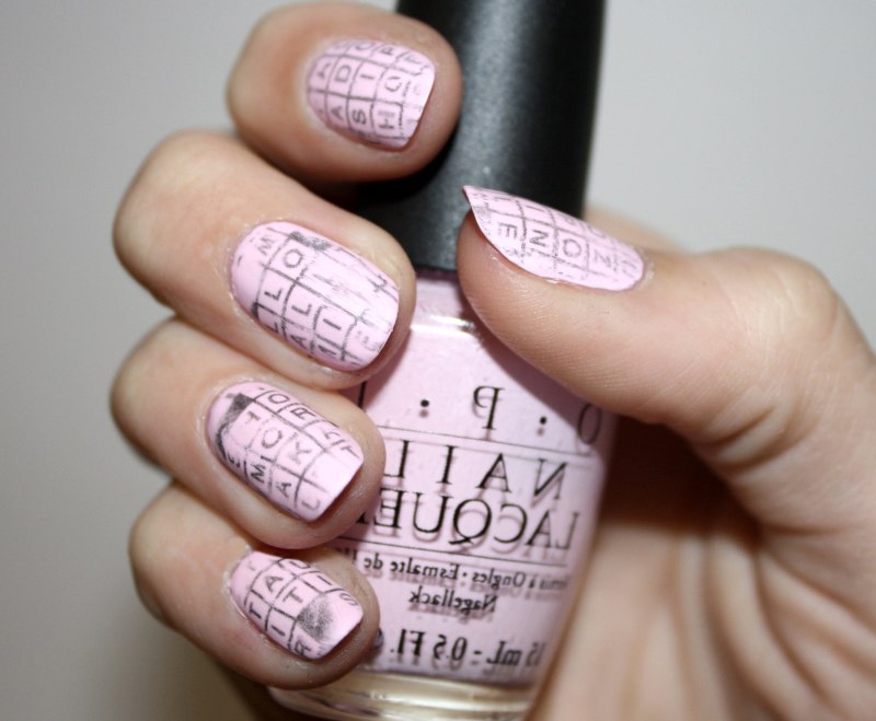 Газетный маникюр