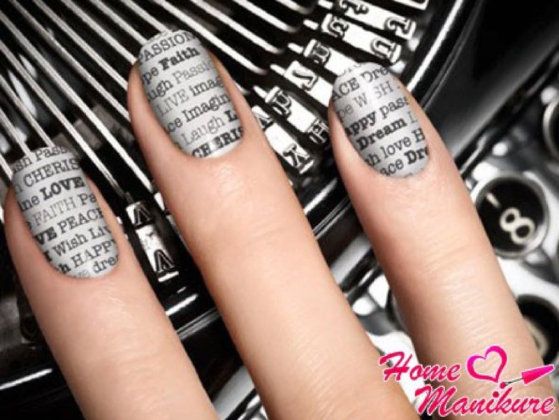 Ногти Газетный рисунок