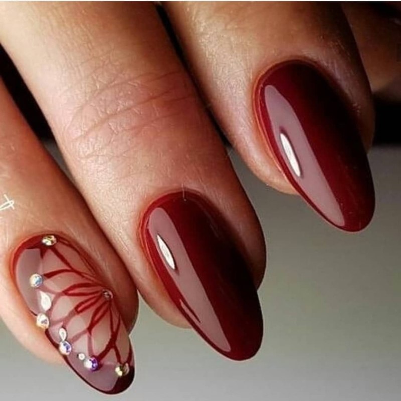 Нежный маникюр