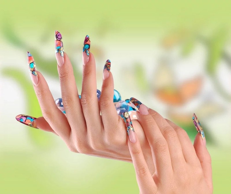 Маникюр для творческих людей