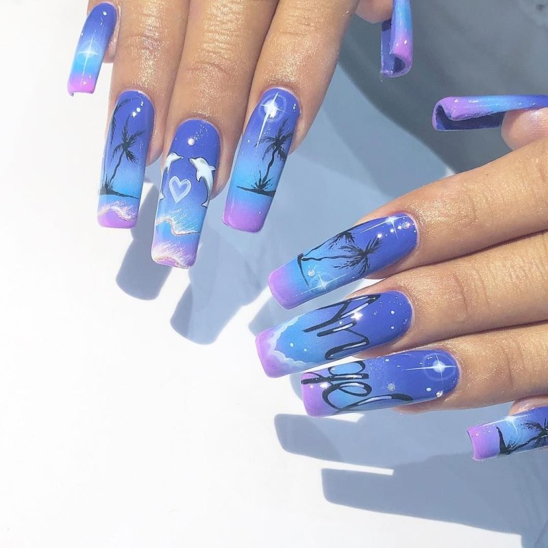 Аэрография на длинные ногти