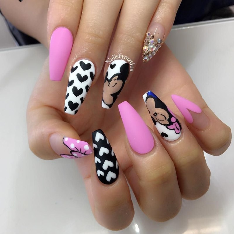 Поп-арт на ногтях пошагово