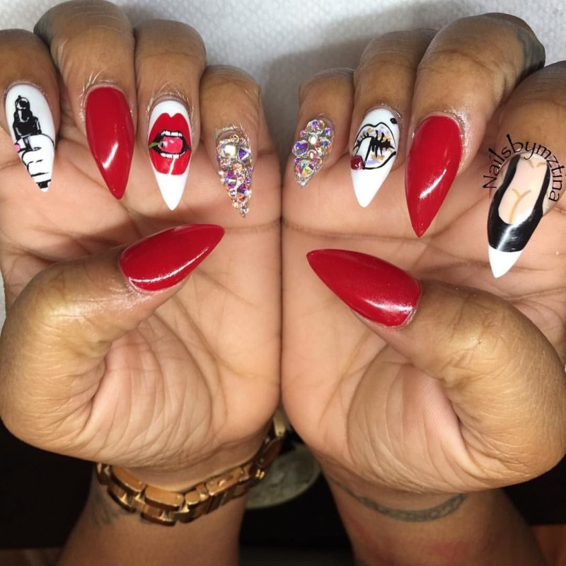 Маникюр с рисунком бокала