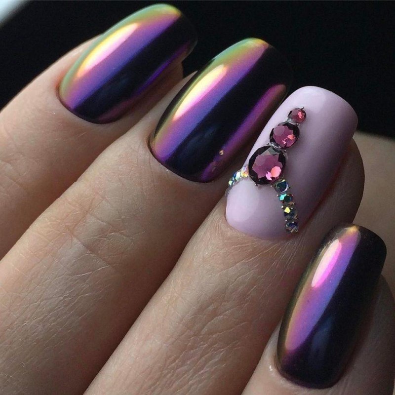 Маникюр втирка Майский Жук