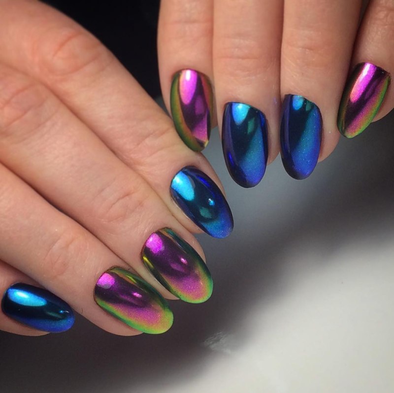 Маникюр зеленый хамелеон