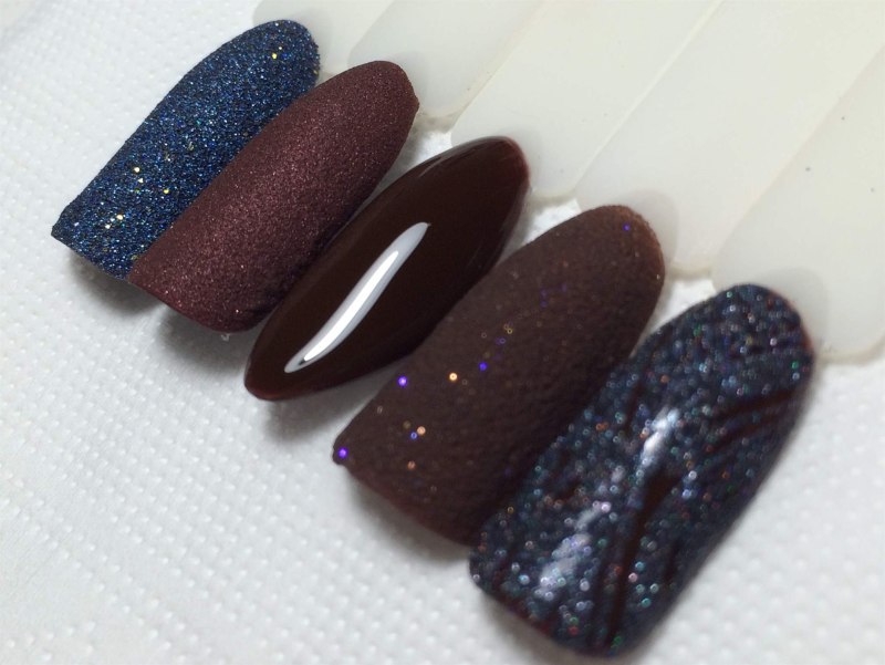 Бархатный песок для ногтей