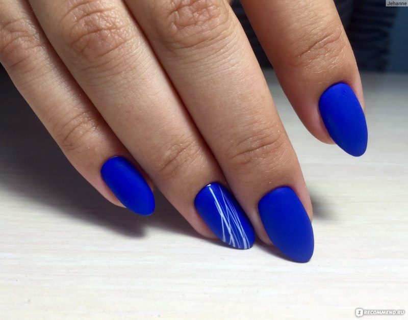 Маникюр матовый вельвет