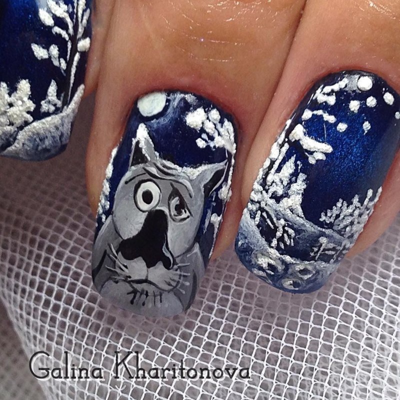 Новогодние ногти с быком