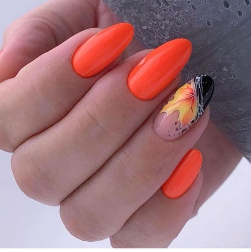 Маникюр в осенних тонах