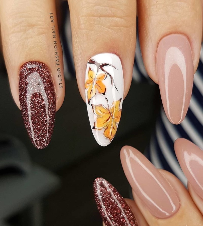 Нарощенные ногти осень