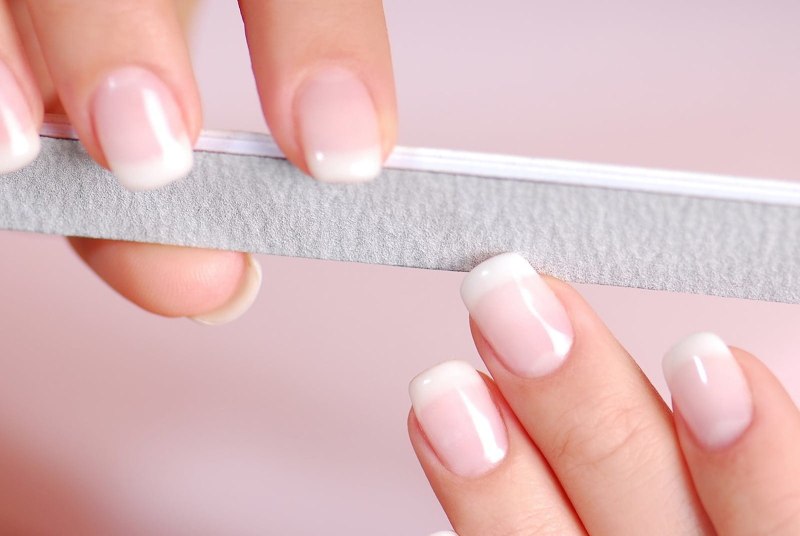 Классический маникюр